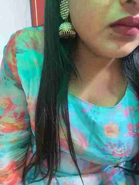 Ayesha Mahi Hot Indian Girl Live Webcam Performance