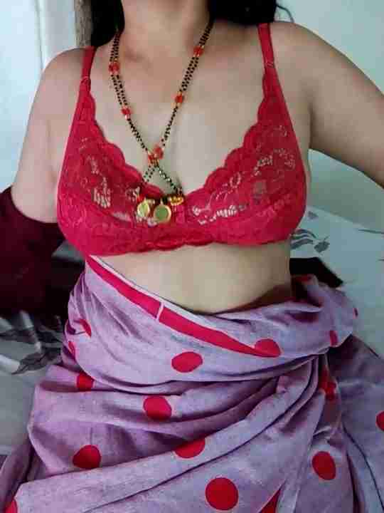 Cute Sexy Teacher 69 – Hot Indian Babe Gets Naked on Cam