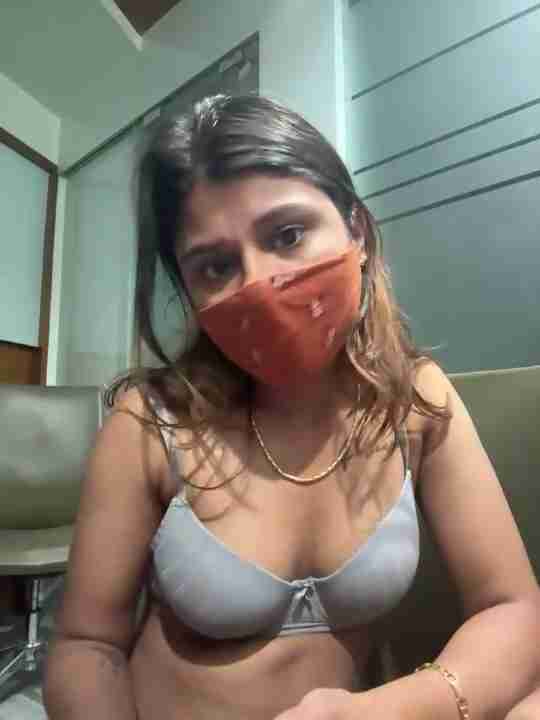 Zoya Caught On Camera In Real Desi Couple Sex
