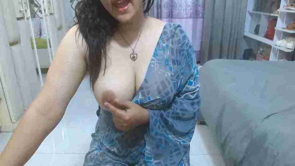 Busty Lovelywife786 Fucked by Husband in Saree