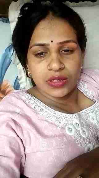 Desi Delight: Noughty Bhabhi’s Nude Webcam Performance