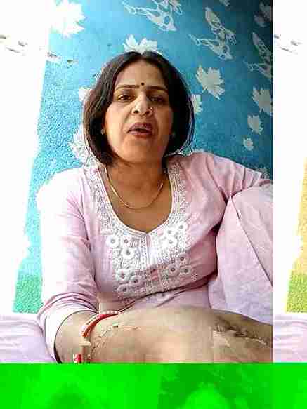 Noughty Bhabhi Strips Live – Desi Girl’s Nude Show