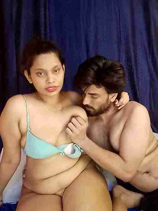 Naughty Indian Girl Sexy Darlo Siya – Nude Cam Fuck with Lover