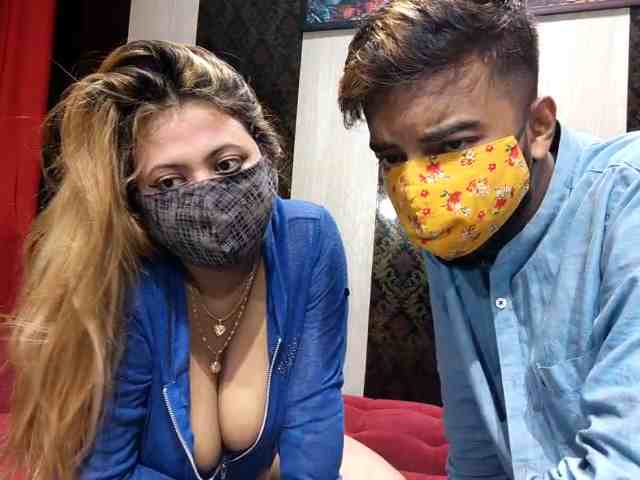 Indian Dream Girl Myra Makes Love on Camera