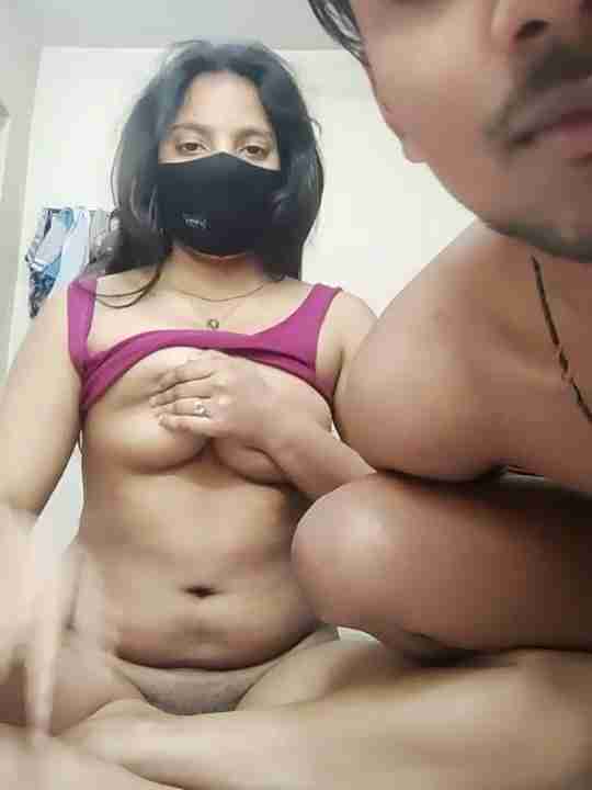 Riya190 Desi Bhabi Gets Wild With Her Husband In Bed