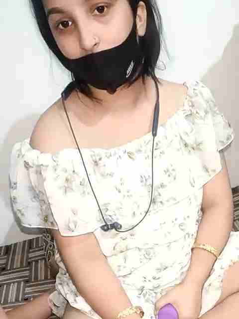 Sweet Poison25 Webcam Show Turns Hardcore