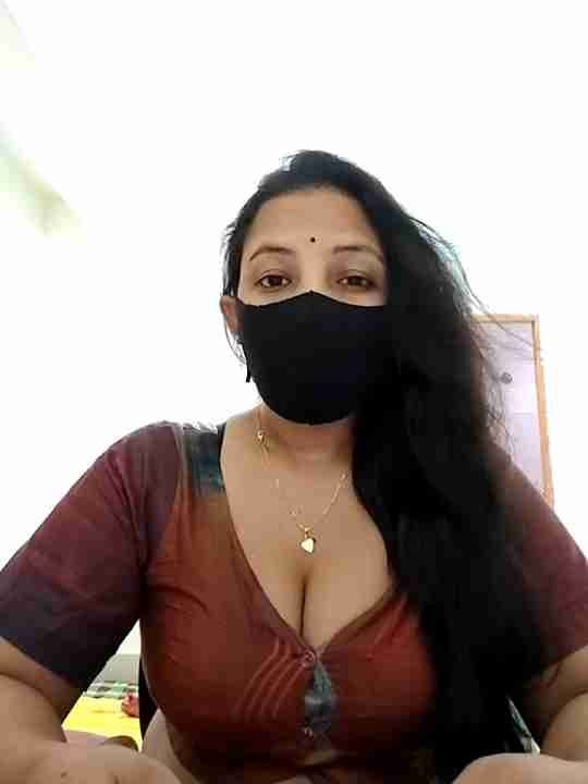 Payel Sen Nude Cam Show – Desi Wife Gets Wild on Webcam