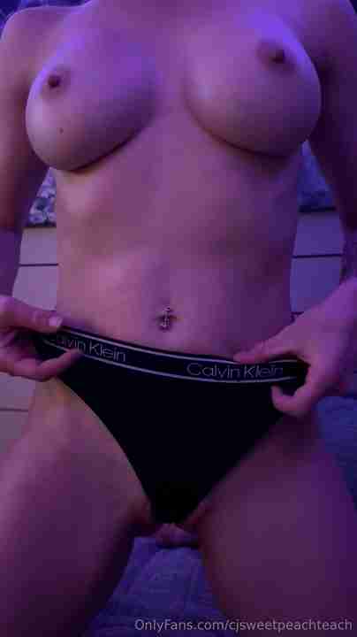 OnlyFans Sweet Peach Teach Nude Fucking