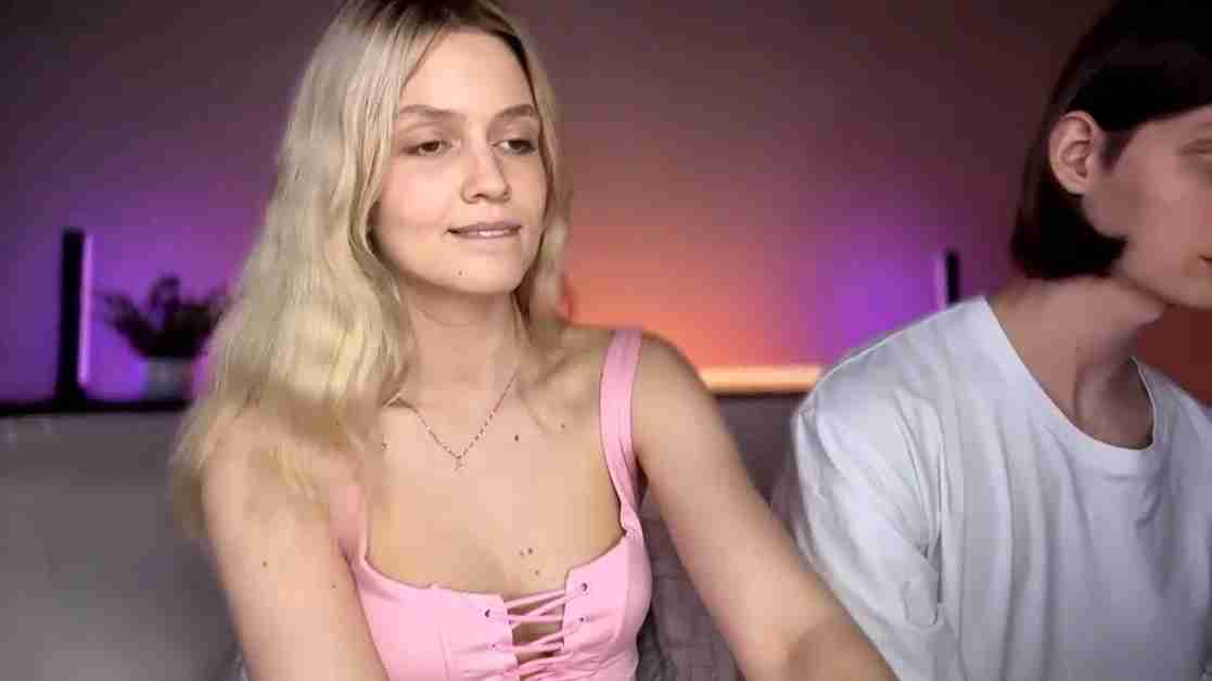 AmandaTalk White Babe Hot Body Homemade Boyfriend Fucking