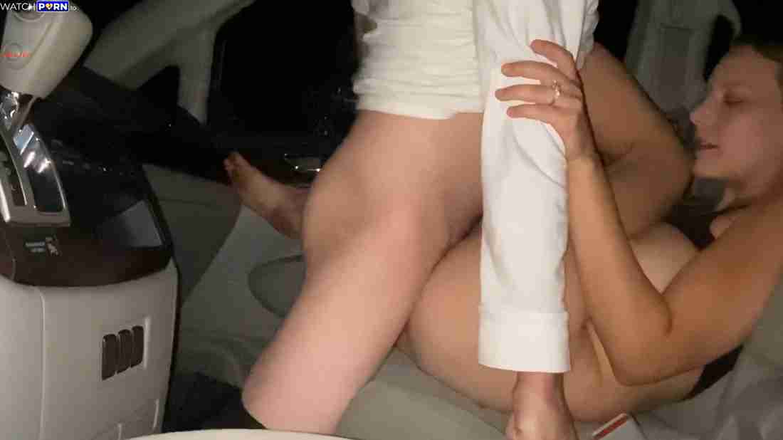Sneaks Out For A Late-night Car Creampie Session With Her Brother In Law