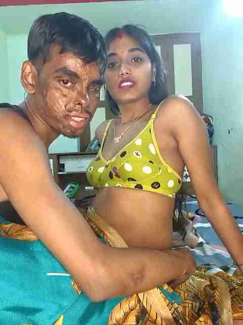Hot Desi Couple Webcame Fun with best_couple_11