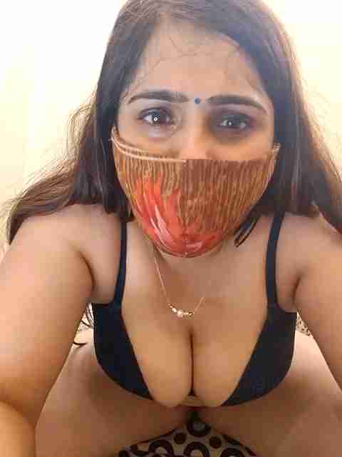 hotgirlpunjabi1234 White Babe Solo BJ And Finger Tease