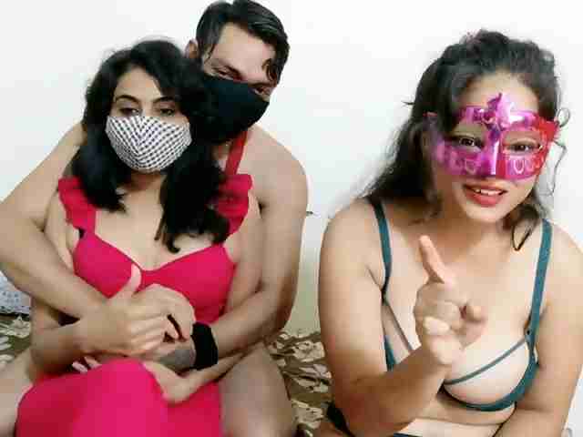 indian_wife_mona lucky boy fucks bhabi in live group show