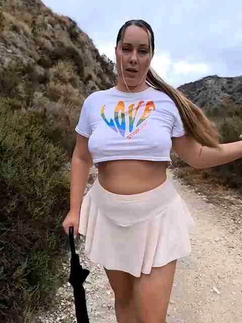 mona_plus hot milf goes nude for webcame fans