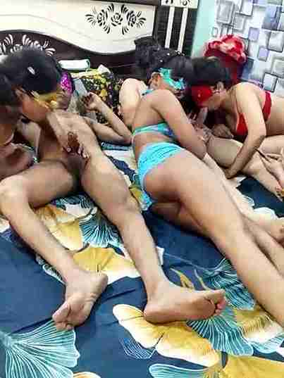 Sexy_anaamika Group Sex Cam Leaked Clip