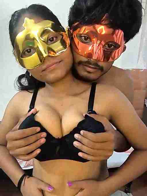 Sexy_best_couple Webcam Fuck Session with Friend