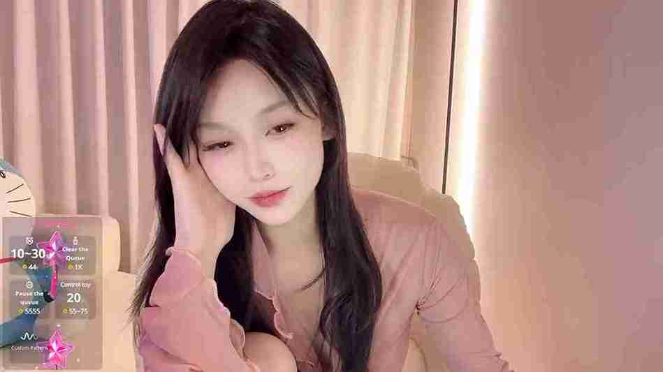 Insgirl Wet Nude Body on Live Webcam Show