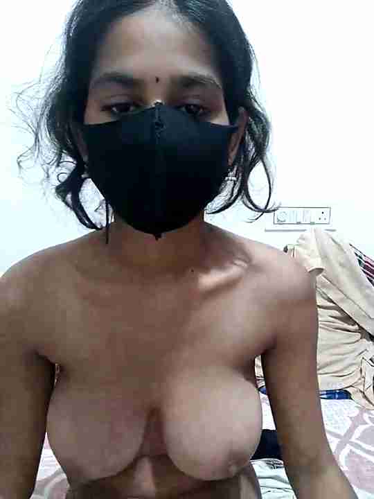 Hot Figure manisha_rani777 Gets Wild on Live Cam