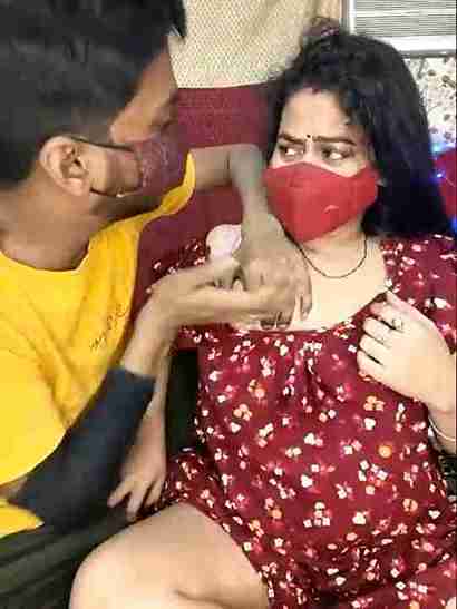 Fun_game horny nude indian couple homemade webcam sex