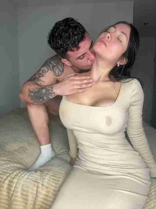 Sexandfire her man nude fucked sexy babe live cam webcam