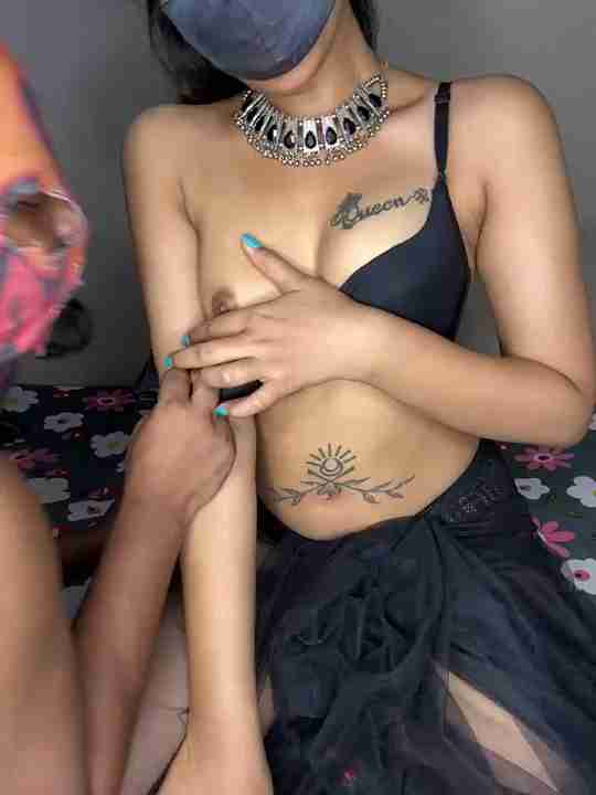 Suhu Love Desi Bhabi Nude Horny Live Cam Webcam Fucked ExBoyfriend