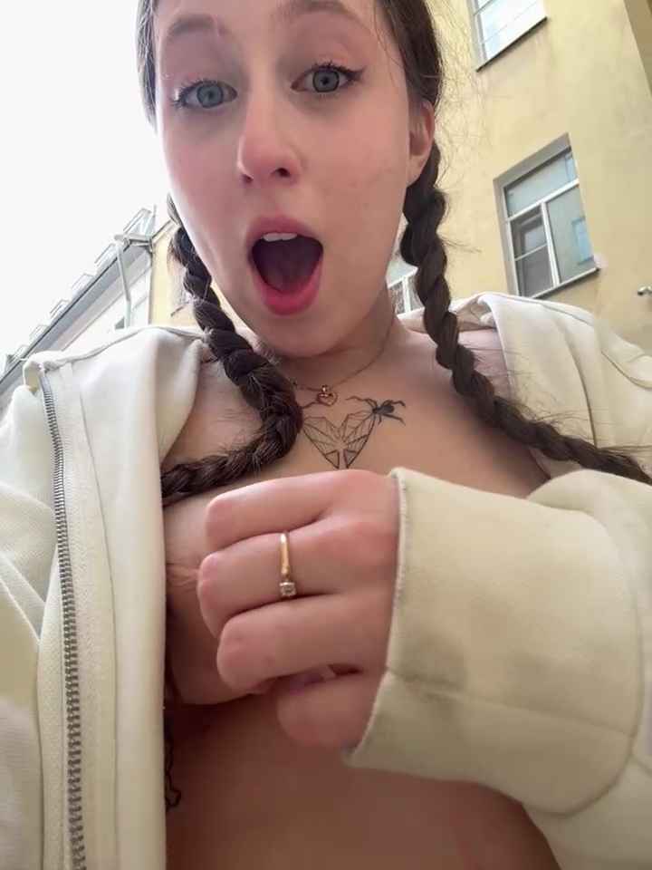 Sexy Babe Cuteperseon Public Place Nude Fucking Fantasy On Webcam