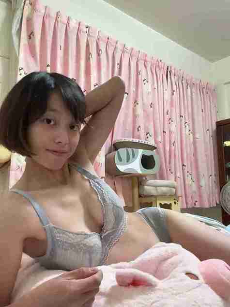 ladypaggy beauty girl nude strip show horny live webcam video