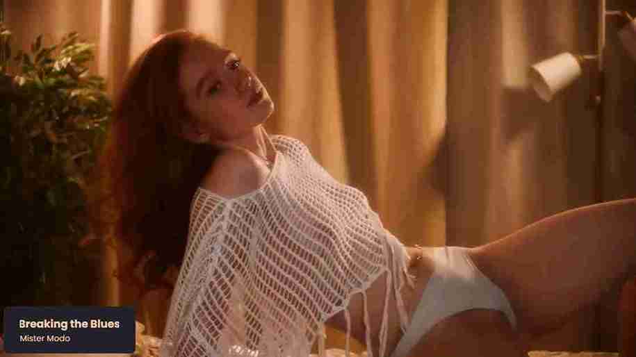 Beauty Girl lizzy_blaze Gets Horny and Nude for Webcame Fuck