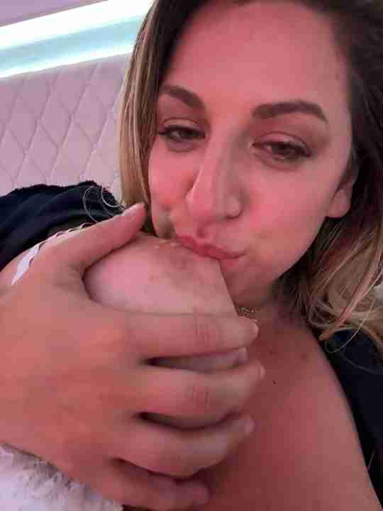 miamellycious Big Boobs Nude Webcam Horny Strip Fuck