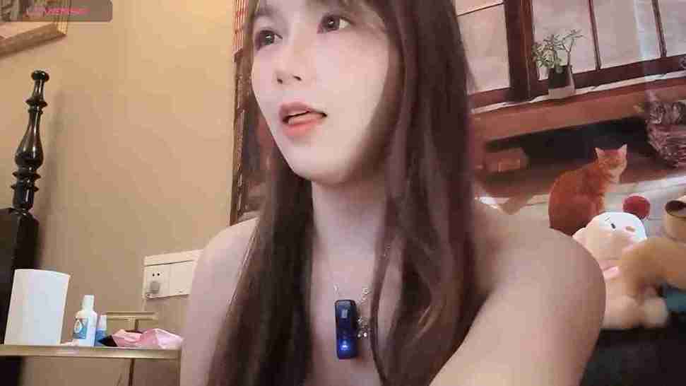 qqqq0808 nude chinese babe hot live cam performance