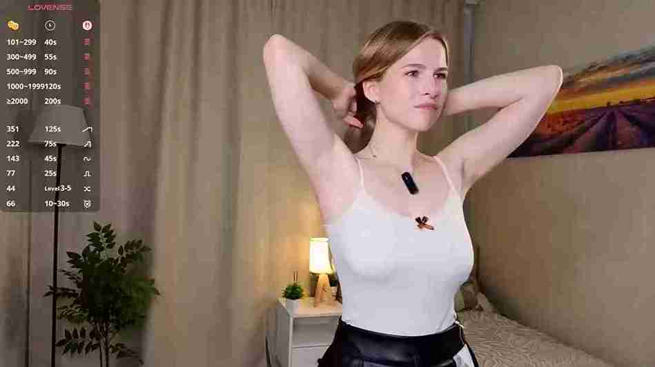 rashidagiczewski fucked hard on webcam horny nude cam babe live