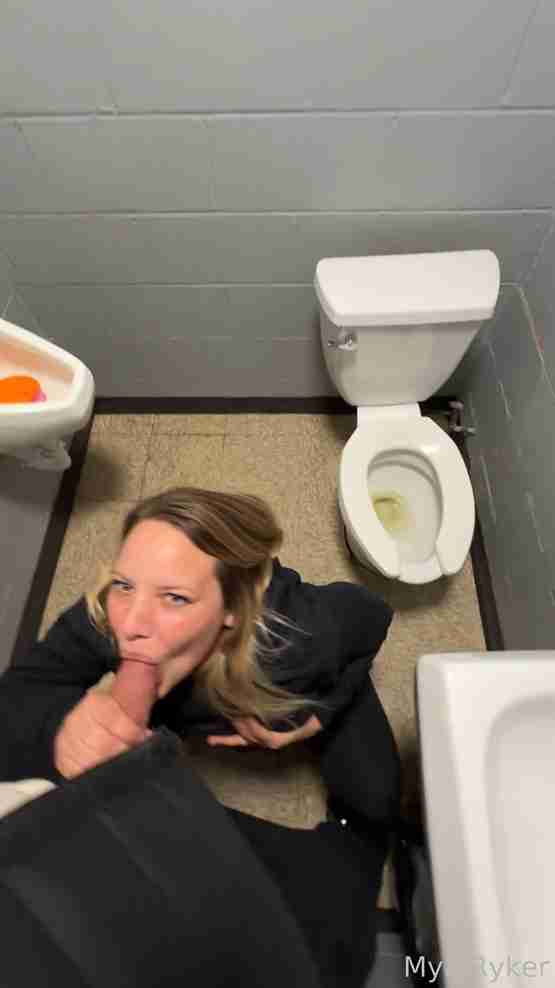 Wild hotwife sucks cock in restroom and truck before cumming hard in xxx sex scene