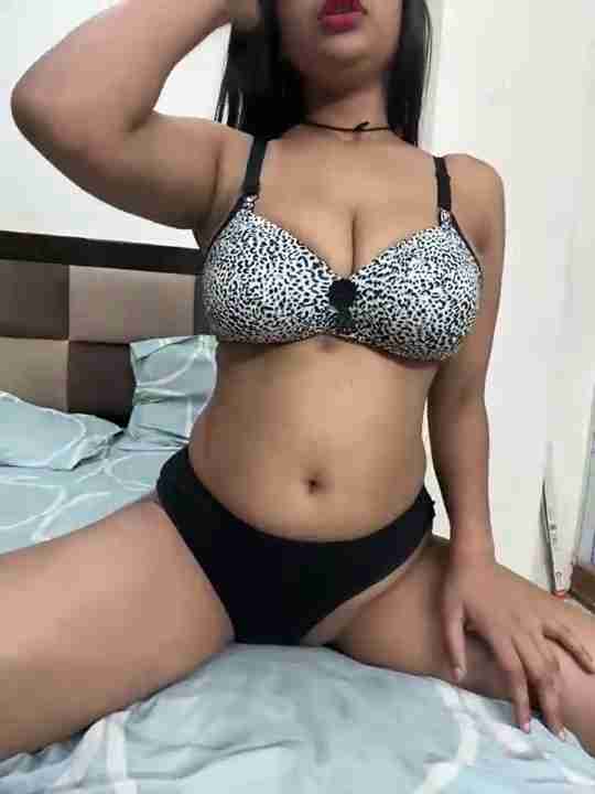 AASHI66 hot horny bhabi nude webcam strip fucked show