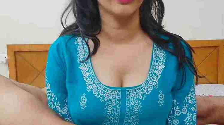 BOMBSHELL_BAE nude strip webcam with horny fucked tease