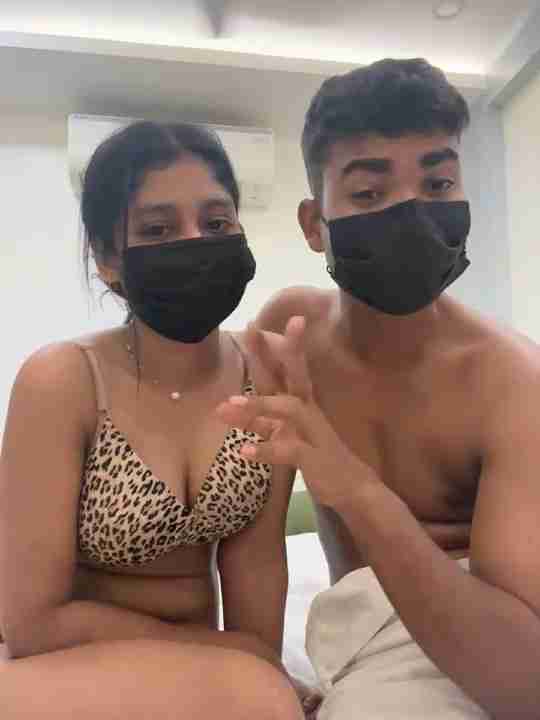 Hotswetie desi bhabi nude webcam fucked with lover horny live