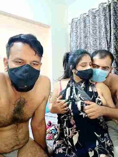 Sizzling_Couple naughty hotwife horny nude fucked homemade webcam live