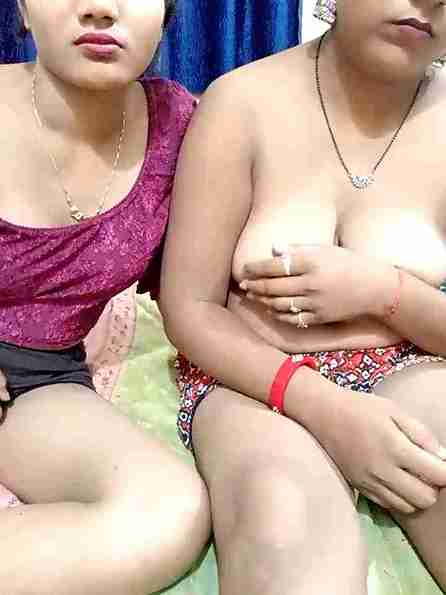 Unique Momanddaughterr solo indian girl nude play on sexy webcam live
