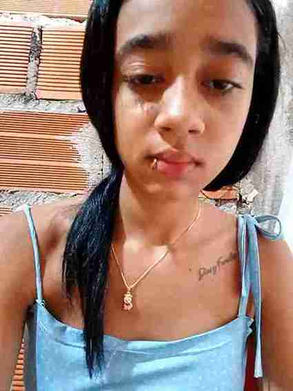 Zoe_Sweett18 horny nude cam tease in exclusive webcam show