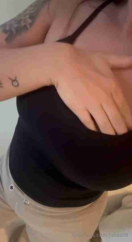 Julias OnlyFans Leaked Anal Nude Sex