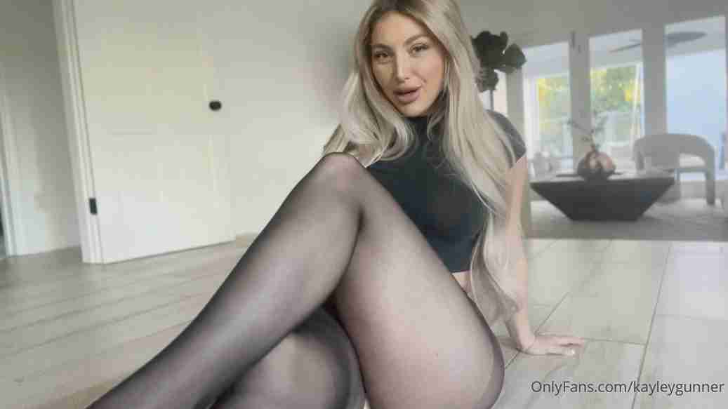 Kayley Gunner Baby Pussy Through Stockings Tease Sex