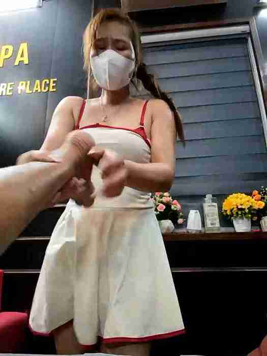 Zizi Public Hot Milf JOI Live Cam Sex