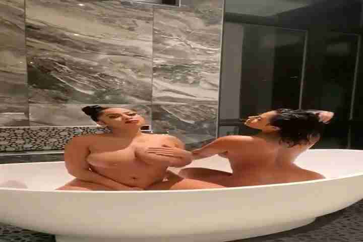 Sultry Yasmine Lopez Photo MILF Nude Delight